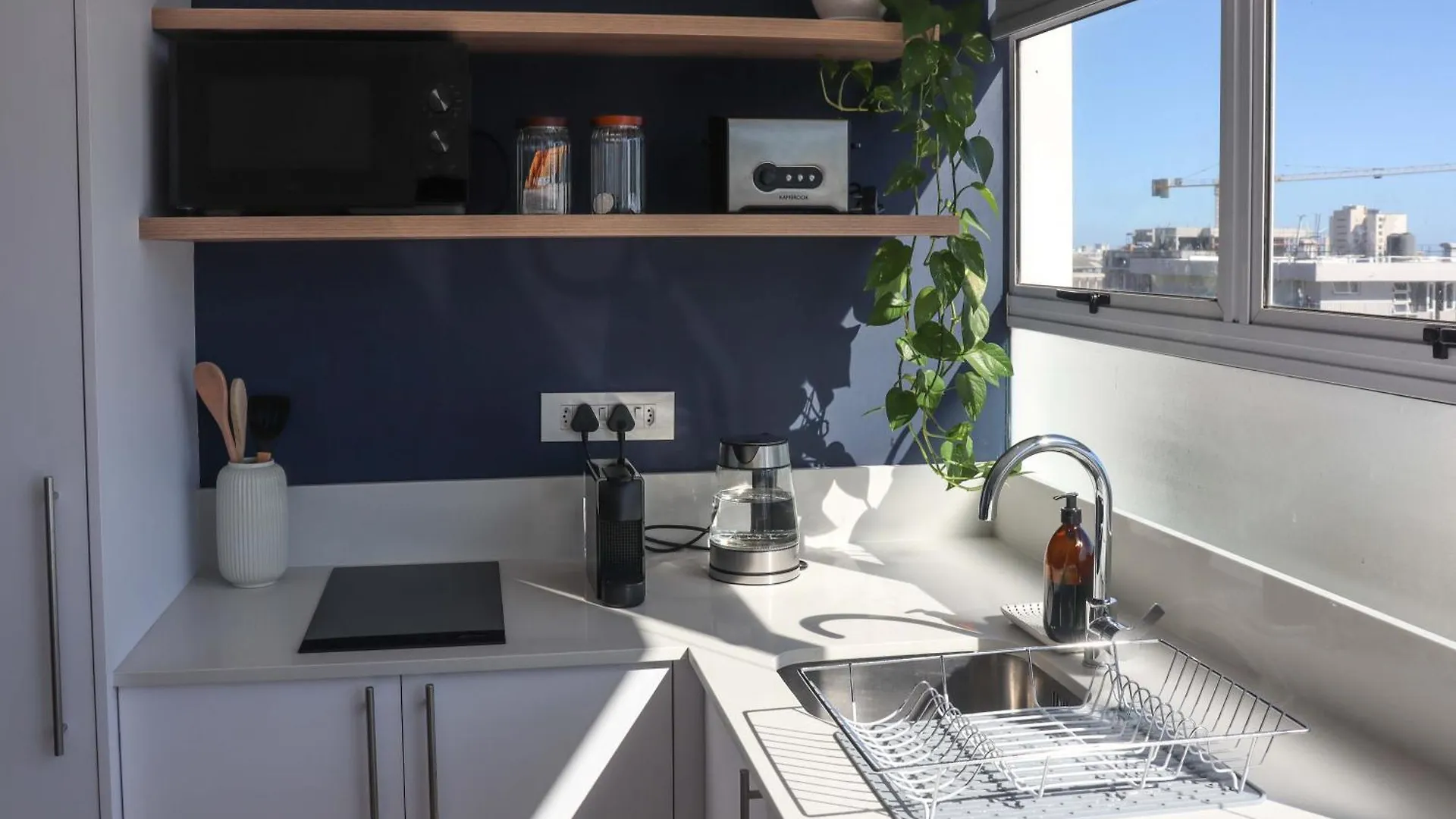 Modern Studio In Sea Point Cape Town 0*,  South Africa